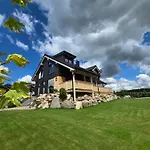 Вилла Czorny Dab - Na Kaszubach, Bilard, Jacuzzi, Sauna