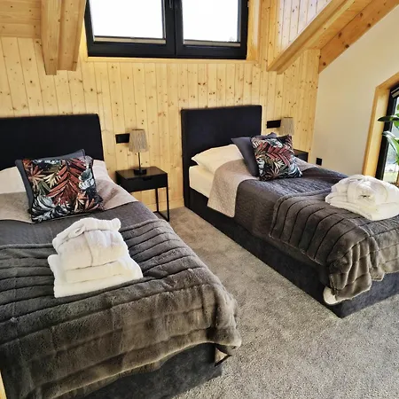 Czorny Dab - Na Kaszubach, Bilard, Jacuzzi, Sauna *