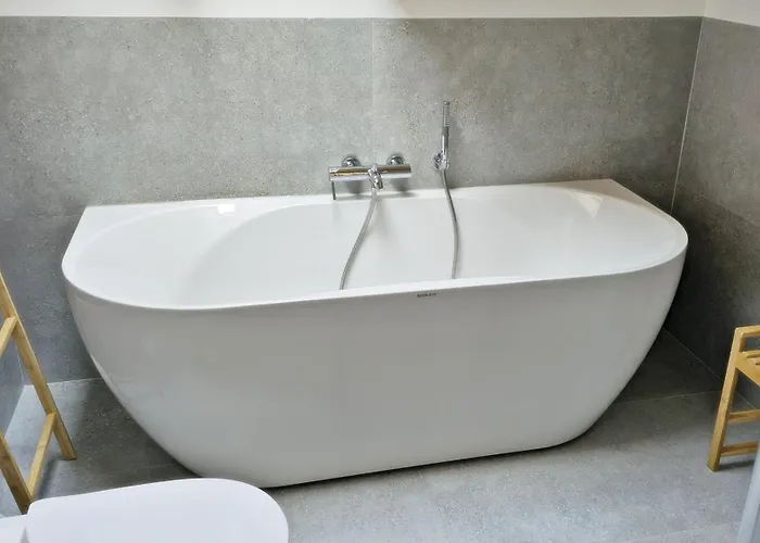 Czorny Dab - Na Kaszubach, Bilard, Jacuzzi, Sauna Vila *