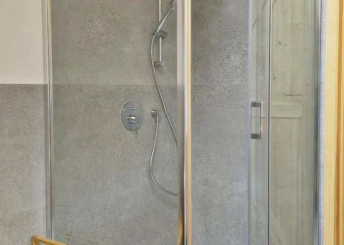 Czorny Dab - Na Kaszubach, Bilard, Jacuzzi, Sauna Vila *